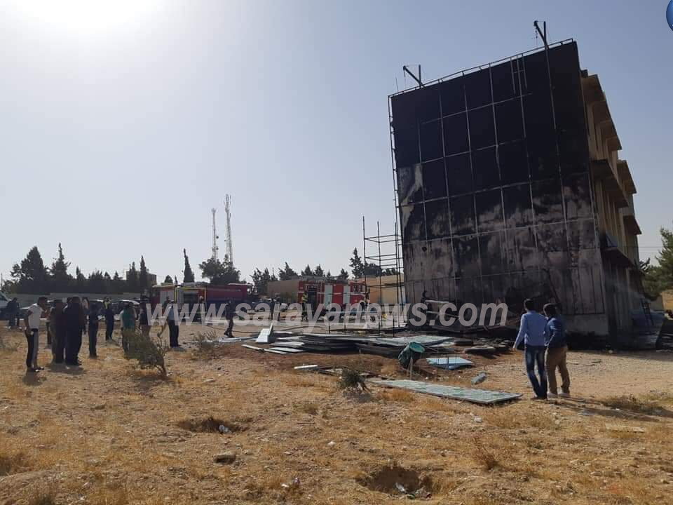  بالصور    ..  ثلاثة اصابات بحريق كبير بأحدى المدارس بالشوبك  ..  تفاصيل 