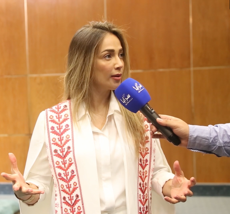 الفنانة دلال أبو آمنة تتحدث لسرايا عن مشاركتها الأولى بمهرجان جرش وتكشف سبب امتناعها عن الغناء في بعض الدول 