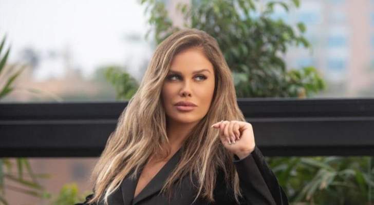 نيكول سابا: "شو هالحزن .. ما بينوصف"