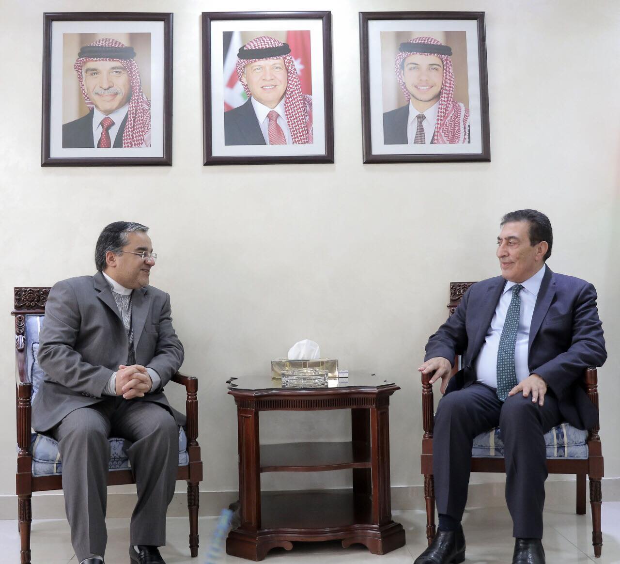 السفير الإيراني للطراونة: سيتم حل ملف الأردنيين المحتجزين خلال أيام
