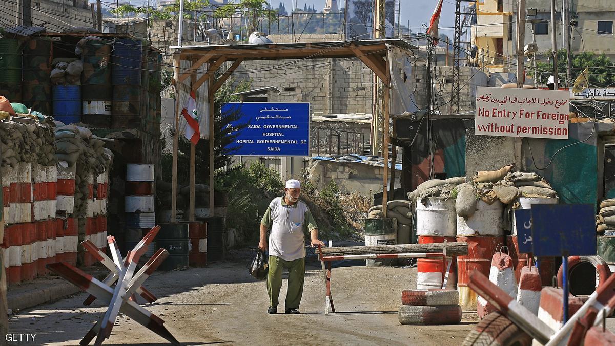تجدد الاشتباكات بمخيم عين الحلوة في لبنان