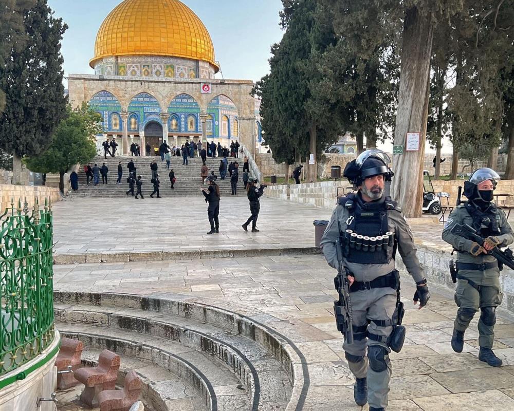 لليوم الثامن ..  الاحتلال يمنع أعمال ترميم "الأقصى"