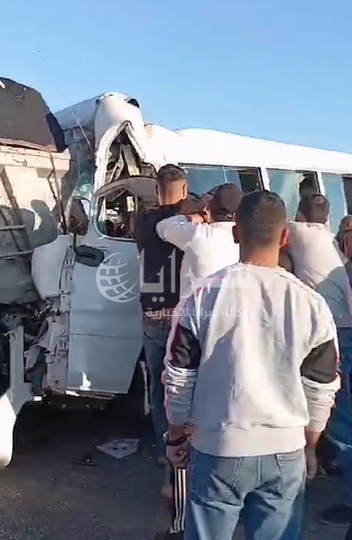 بالفيديو  ..  حادث تصادم مروع على طريق لـ 100 في إربد