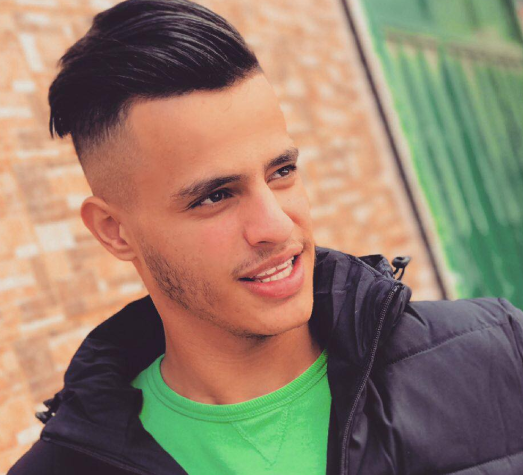 وسام عمر كل عام وانت بألف خير 