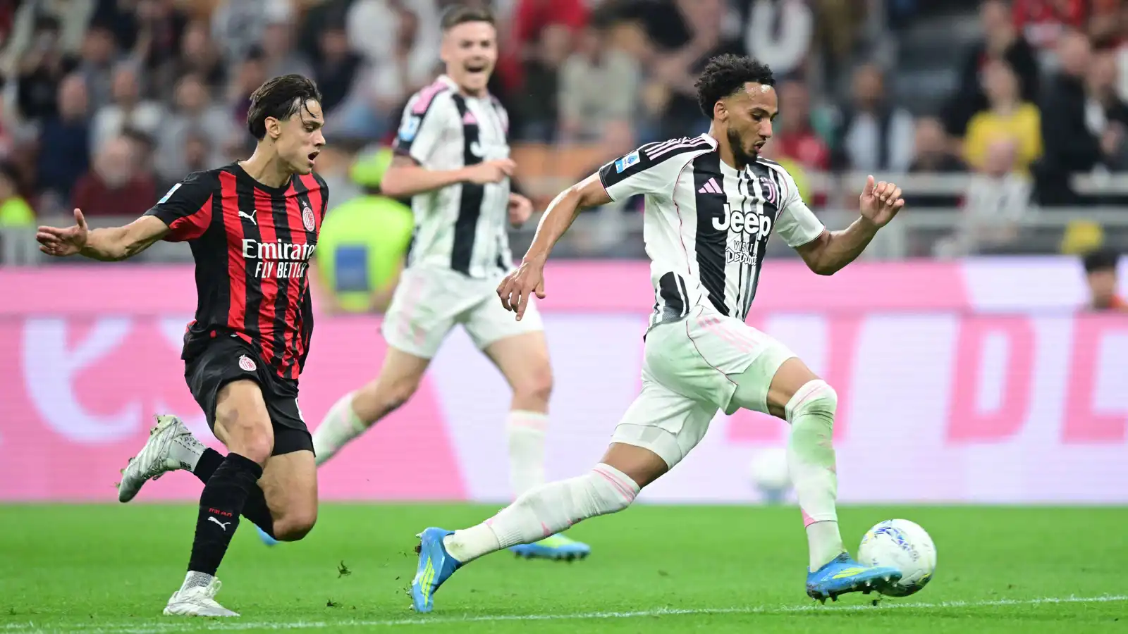 تغيير جذري بالدوري الإيطالي بعد فشل ميلان ويوفنتوس في بلوغ دوري أبطال أوروبا  