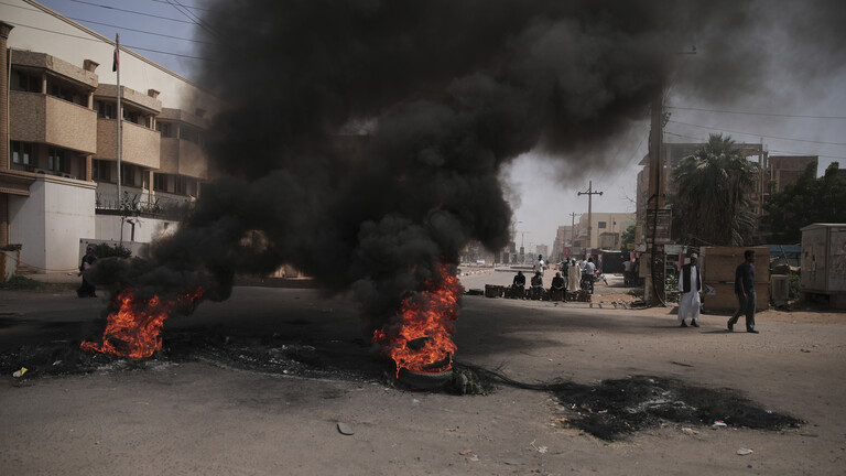 الاتحاد الإفريقي يعلق مشاركة السودان في كافة الأنشطة الخاصة به