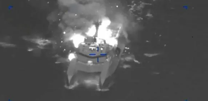 القيادة المركزية: الجيش الأمريكي دمر 16 ناقلة ألغام قرب مضيق هرمز