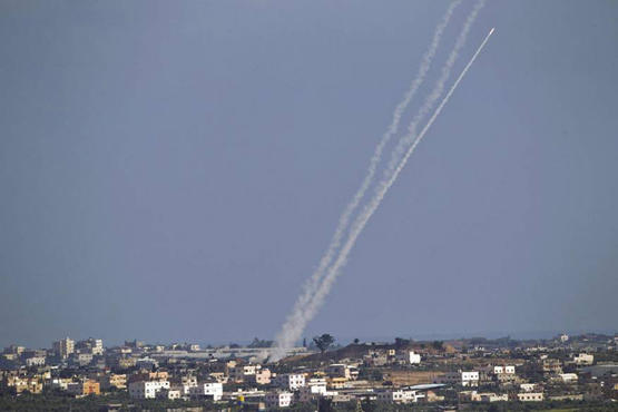 فصائل المقاومة تجدد اطلاق الصواريخ على غلاف غزة