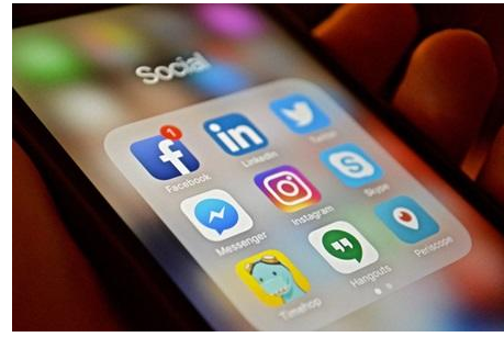 مصرع فتاة باكستانية بسبب صورة على مواقع التواصل