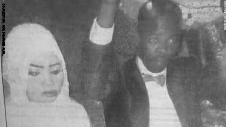 محكمة سودانية "تلغي حكم إعدام" نورا حسين في قضية قتل زوجها