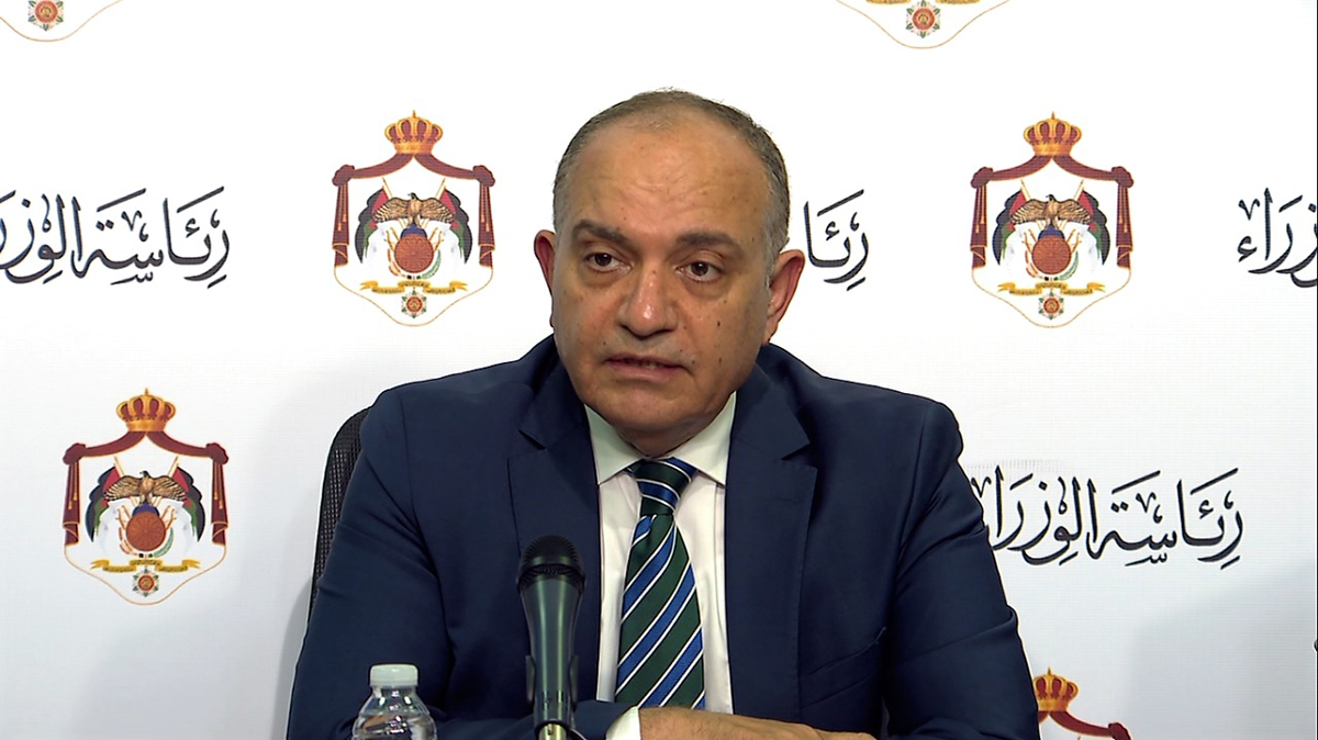 العضايلة: ندرس بعناية آليّة فتح المطارات مع الدول الخضراء التي لن تتجاوز 10 دول