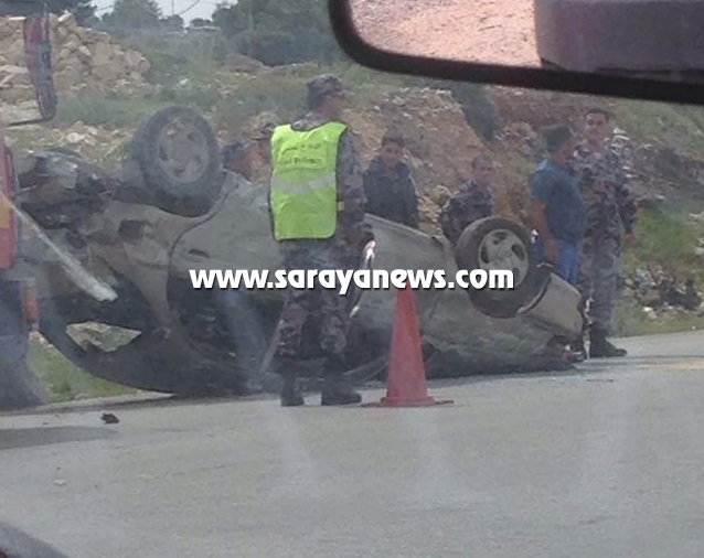 عمان : (9) اصابات بحادث تصادم بين مركبتين