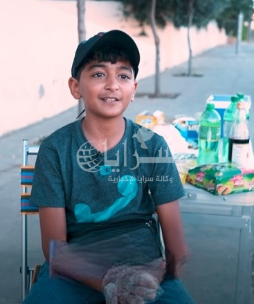 "بدأت بـ13 دينار وببيع أزكى موهيتو" ..  فتى أردني يحوّل عطلة الصيف إلى مشروع ناجح يحظى بإقبال واسع - فيديو 