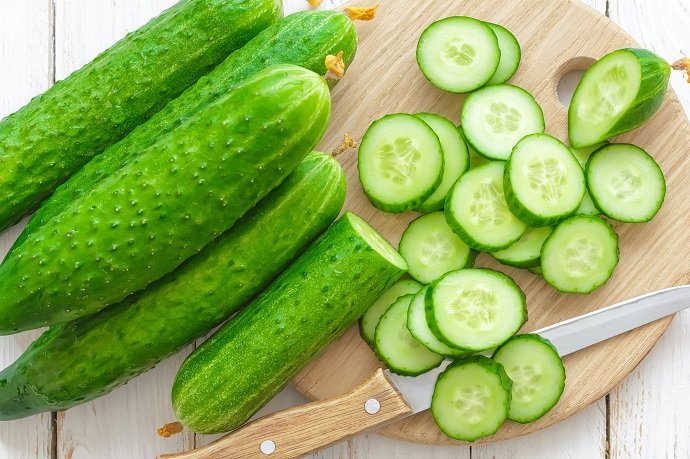 الخيار يعالج اضطرابات الهضم