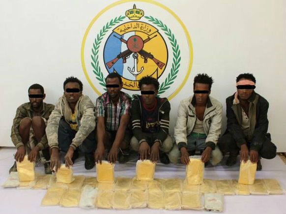 نجران ..  إحباط تهريب 4 أطنان حشيش وأحزمة ناسفة وقنابل يدوية