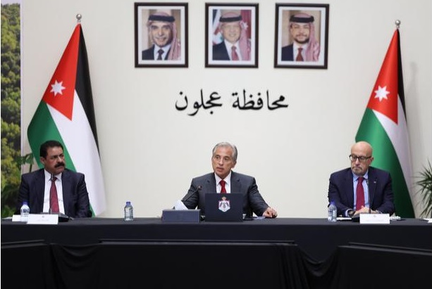 رئيس الوزراء: "لا نية لرفع الضرائب على المواطنين"