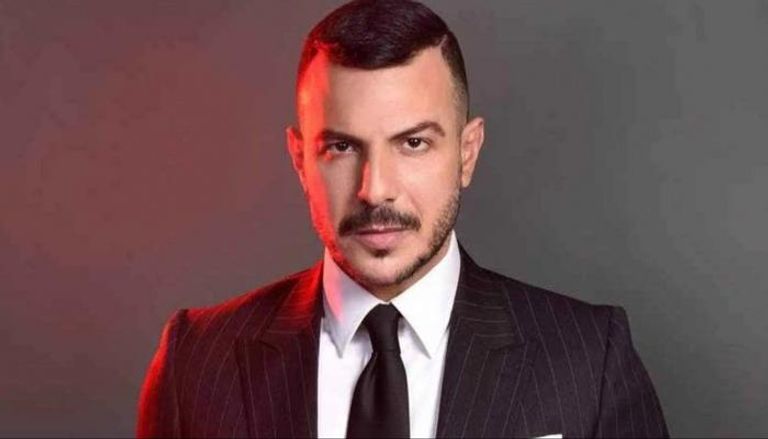 «لي الشرف» ..  أول رد من باسل خياط على ترشيحه لتجسيد سيرة كمال الشناوي