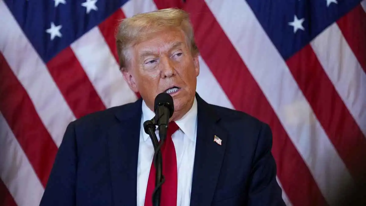 ترامب: نريد إنهاء إيران أولا وكوبا مسألة وقت  