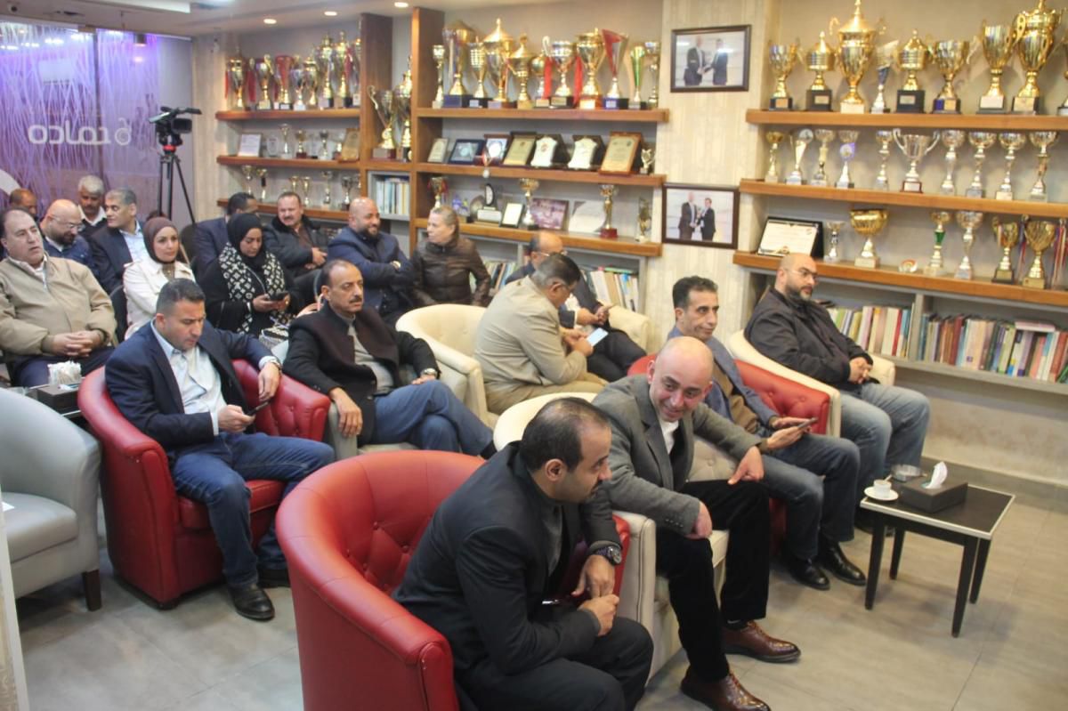 حمادة يكرم إعلاميين ويعول على انتعاش السياحة قريبًا