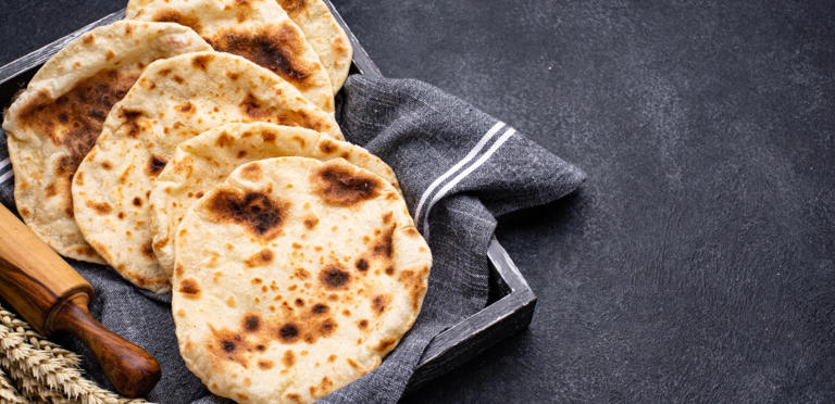 خبز التميس عنصر أساسي على الموائد الرمضانية ..  فكم سعرة حرارية يحتوي؟