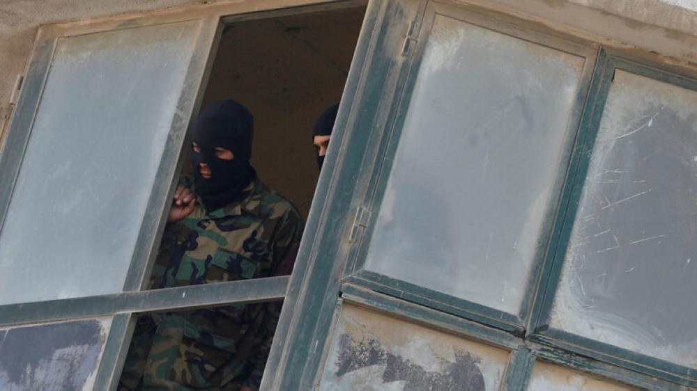 إعدام شخصين بسبب صورة فتاة على فيسبوك في مصر 