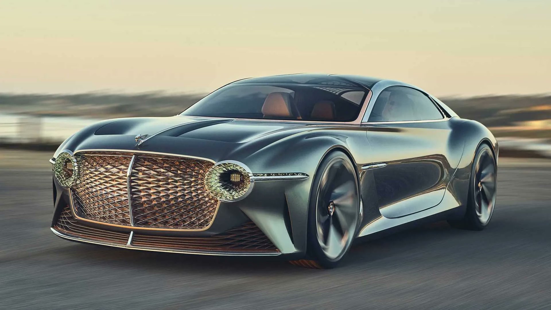  بنتلي تطور موديل إنتاجي لسيارة EXP 100 GT الاختبارية