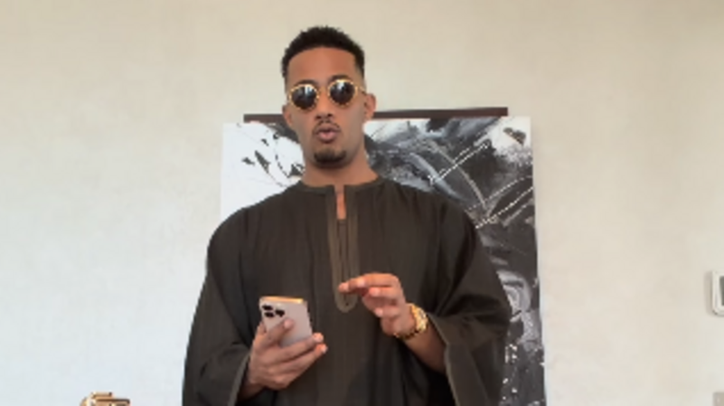 بعد أزمة "الجلباب الصعيدي" ..  محمد رمضان يطلق تحدي المليون جلابية