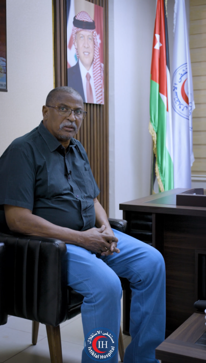 مستشفى الاستقلال يجري عملية ناجحة لاستبدال مفصلي الركبة لسعادة اللواء جمال العوض من السودان (فيديو) 