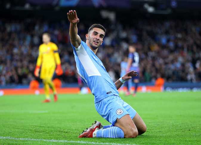 برشلونة يعلن رسميًا التعاقد مع أول صفقاته الشتوية