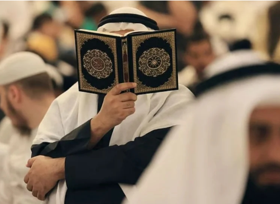 كم تبلغ ساعات الصيام هذا العام؟ وقائمة بأطول وأقصر الأيام