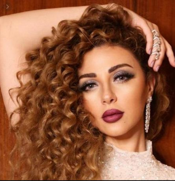شاهد: أول ظهور لطفل ميريام فارس الثاني