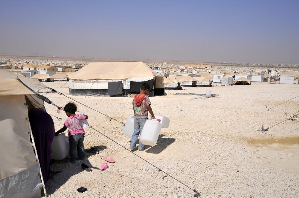 المفوضية الأوروبية: 2ر5 مليار يورو لمساعدة اللاجئين السوريين بتركيا والأردن ولبنان