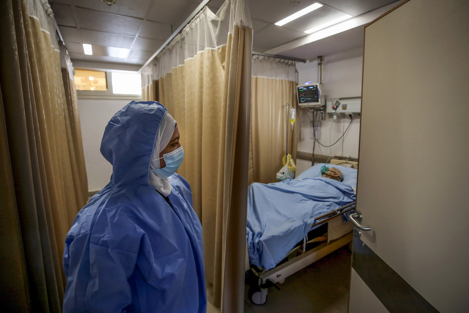 الصحة المصرية تتحدث عن 10 أعراض لمتحور كورونا الجديد