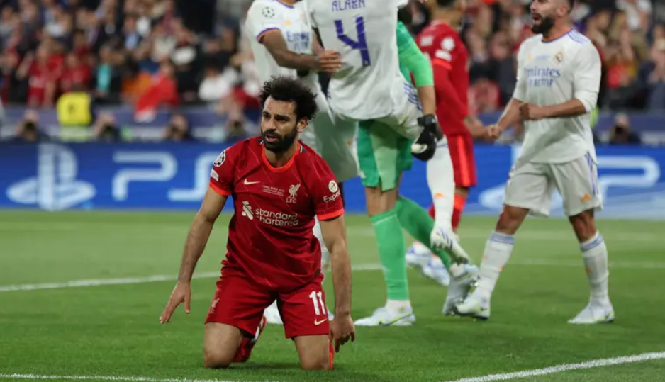 وكيل صلاح يعرضه على ريال مدريد ..  والنادي يرد: "لا تبالغ"