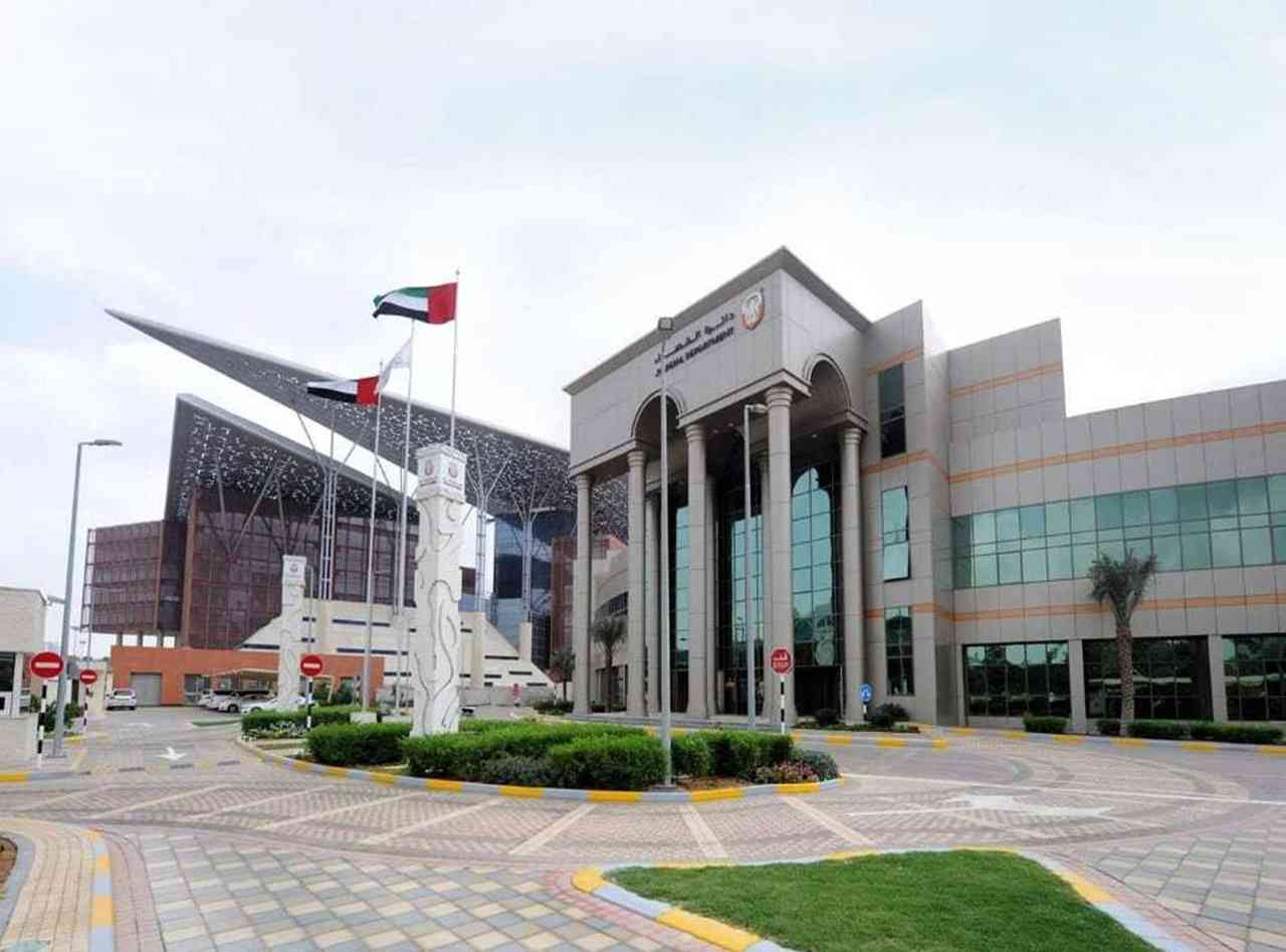 خسر 300 ألف درهم بسبب عدم وجود مستندات