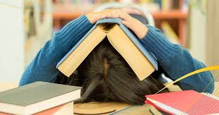 أواجه مشكلة الكسل عن الدراسة 