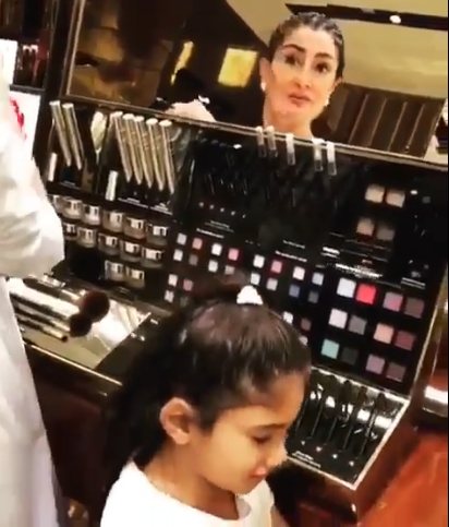 بالفيديو ..  والصور ..  غادة عبد الرازق بلوك جديد خيالي ..  وهذا "الفيديو" حذفته
