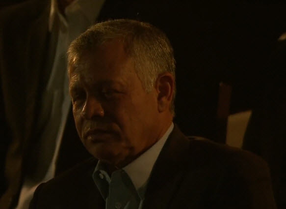 شاهدوا ردة فعل جلالة الملك وهو يتفاجئ بكلمة سمو الأمير حسين خلال حفل عيد الجلوس الملكي