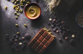 هيئات بريطانية تحذر من خطر "شوكولاتة دبي" مقلدة وقاتلة