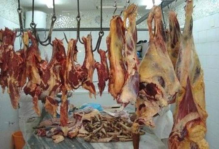 ضبط واتلاف لحوم وأرز في جنين وطوباس
