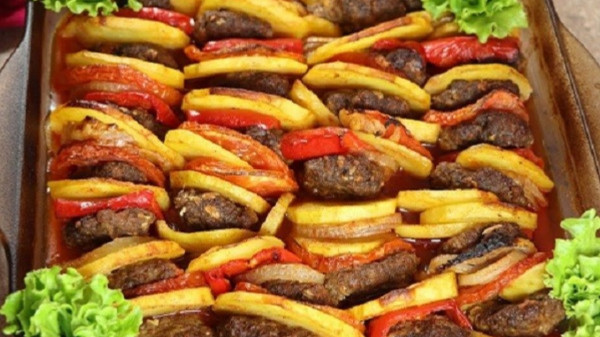 طريقة تحضير صينية كباب بالفرن