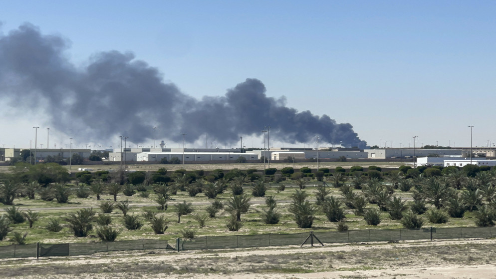 الجيش الكويتي: الدفاعات الجوية تواجه هجمات معادية بالصواريخ والطائرات المسيرة