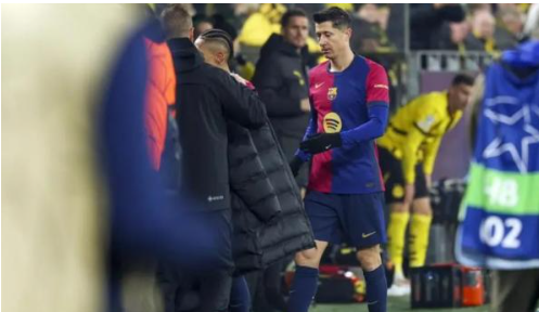 ليفاندوفسكي يحذر برشلونة من "لكمة" ريال مدريد