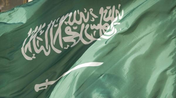 السعودية تمدد صلاحية تأشيرات الزيارة للسياحة