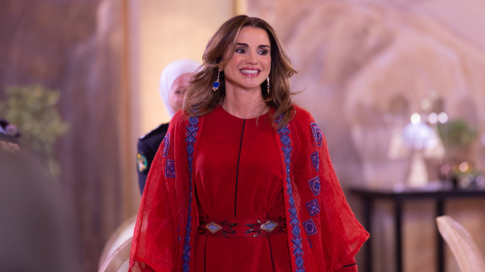 الملكة رانيا تهنئ الأميرة إيمان بقدوم مولودتيها "تاليا" و"رانيا"