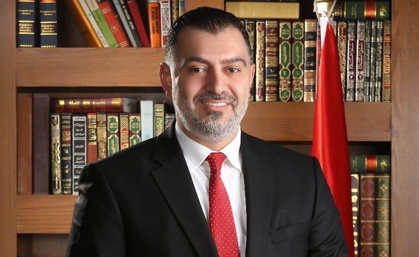 العمل تفند عدد من  الاشاعات التي   طالت الوزارة ووزيرها 