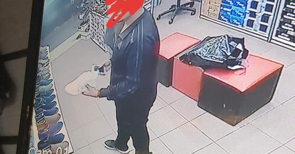 تجار في اربد ينهالون بالضرب المبرح لعشريني حاول ترويج عملة مزورة 