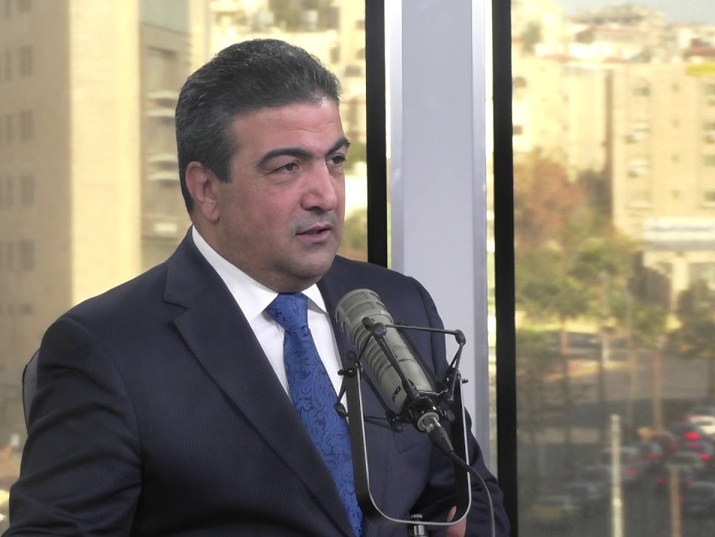 برنامج بصراحة مع الإعلامي ياسر النسور  ..  صوت المواطنين المعبر عن ضميرهم واسمٌ لا يشق له غُبار