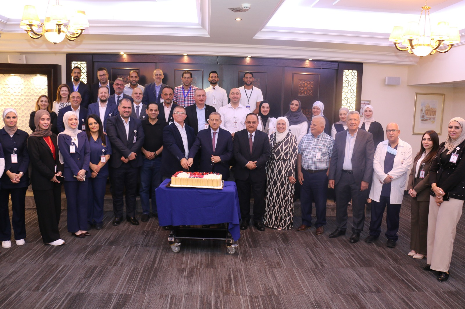 المستشفى التخصصي أول مستشفى في الأردن يحصل على شهادة "مكان رائع للعمل"