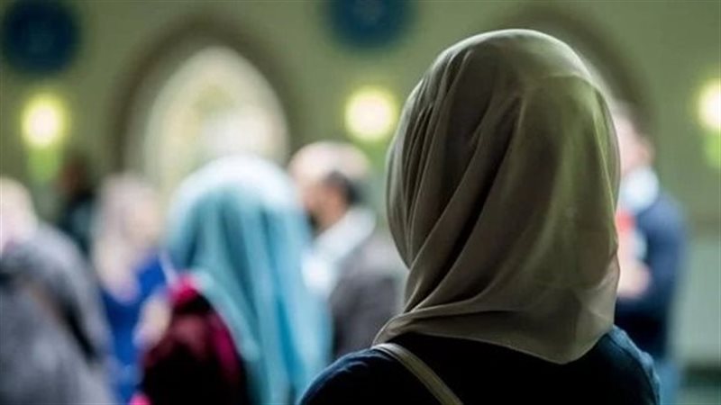 تفسير حلم ارتداء الحجاب  